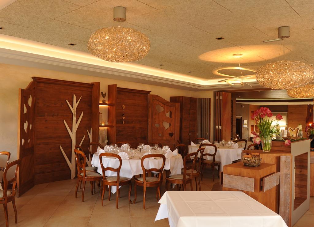 Restaurant A L'Aigle Wimmenau Exterior foto